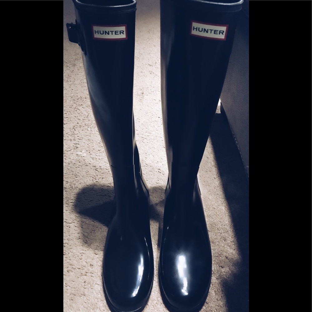 HUNTER Original Tall Gloss Black Rainboots